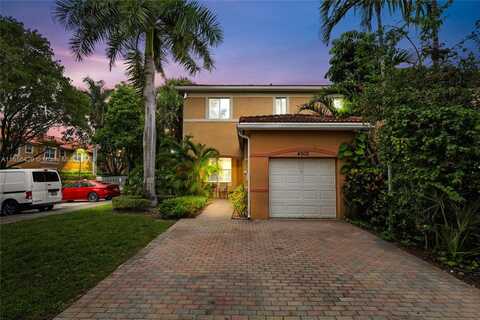 4900 SW 30th Ter, Dania Beach, FL 33312