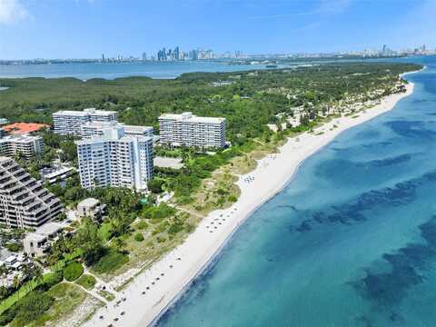 200 Ocean Lane Dr, Key Biscayne, FL 33149