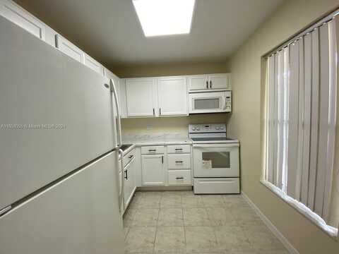 6071 NW 61st Ave, Tamarac, FL 33319