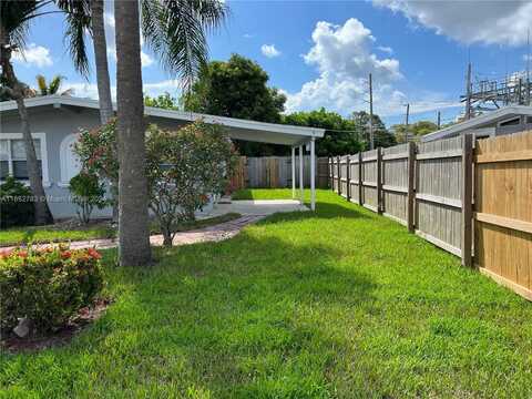 306 Glen Arbor Ter, Boynton Beach, FL 33426