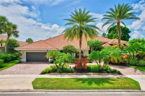 10762 Stonebridge Blvd, Boca Raton, FL 33498