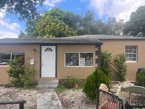 1537 NW 42nd St, Miami, FL 33142