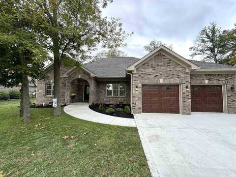 4710 W Candlewick Lane, Muncie, IN 47304