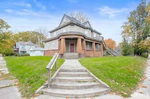 800-802 W North Street, Muncie, IN 47305