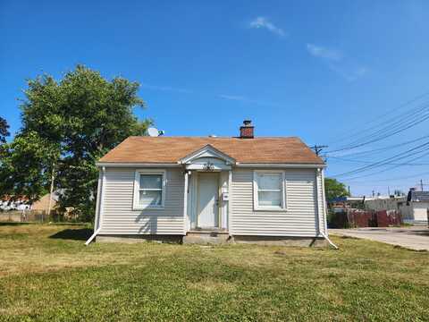 4820 N 52nd St, Milwaukee, WI 53218