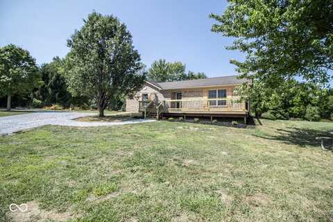 5635 E County Road 700 S, Greencastle, IN 46135