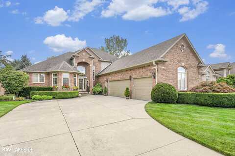 21778 Ambassador, Macomb, MI 48044