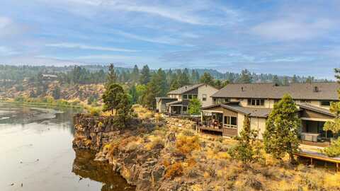 2536 NW Rippling River Court, Bend, OR 97703