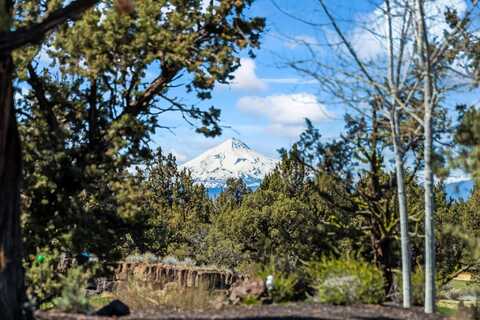 22928 Ghost Tree Lane, Bend, OR 97701