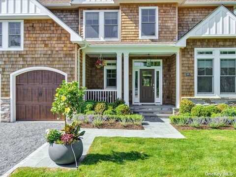 17 Adam Lane, Westhampton Beach, NY 11978