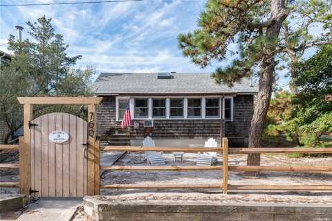 760 Surf Road, Ocean Beach, NY 11770