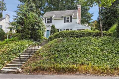 8 Scarsdale Avenue, Scarsdale, NY 10583