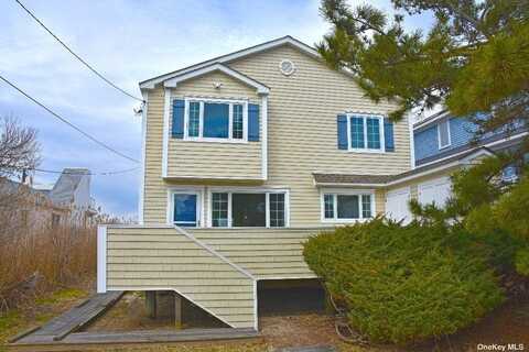 20 Dune Lane, Westhampton Beach, NY 11978