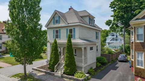 37 William Street, Portland, ME 04103