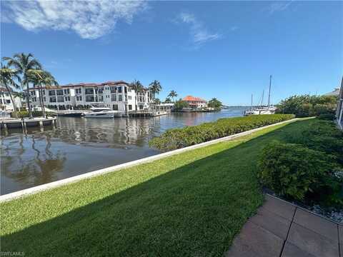 805 River Point, NAPLES, FL 34102