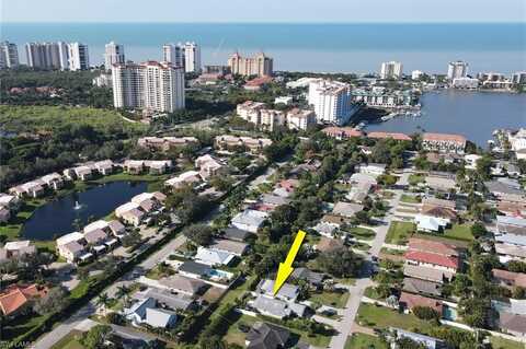 578 92nd, NAPLES, FL 34108