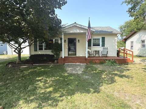 575 E 5th Avenue, Clifton, IL 60927