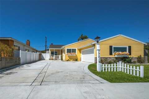 17019 Kornblum Avenue, Torrance, CA 90504