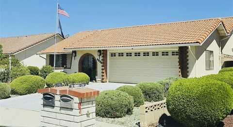 2186 Redwood Drive, Hemet, CA 92545