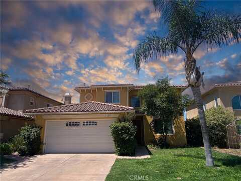 7223 Zelzah Avenue, Reseda, CA 91335