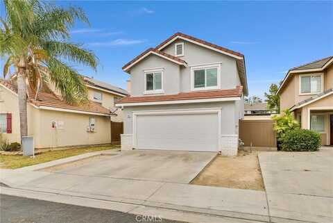 823 Pathfinder Way, Corona, CA 92878