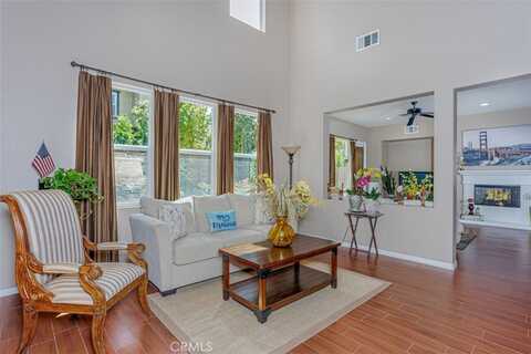 16620 Mosscreek St, Tustin, CA 92782