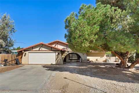 18472 Danbury Avenue, Hesperia, CA 92345