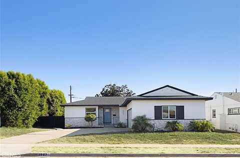 5067 Chaucer Avenue, San Diego, CA 92120