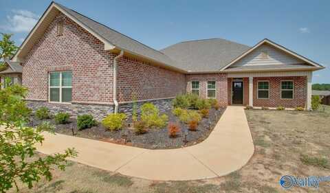 217 Maureen Drive SW, Madison, AL 35756