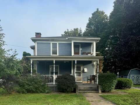 11 Purple Street, Wellsboro, PA 16901