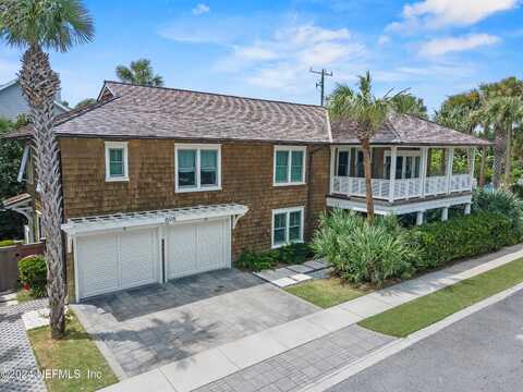 698 BEACH Avenue, Atlantic Beach, FL 32233