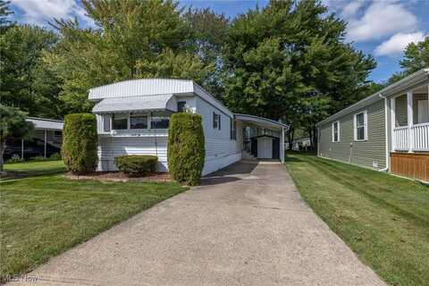 32 Sycamore, Olmsted Falls, OH 44138