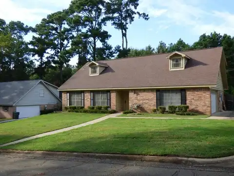 1115 Pine Shadows, Nacogdoches, TX 75965