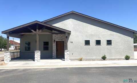 708 W Santa Fe Trail, Artesia, NM 88210