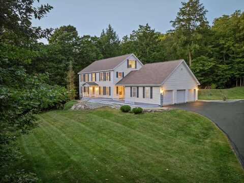 25 Churchill Way, Lebanon, NH 03766