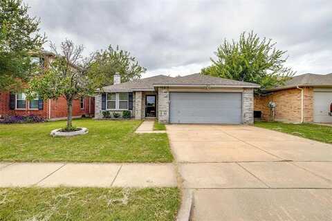 5037 Village Stone Court, Fort Worth, TX 76179