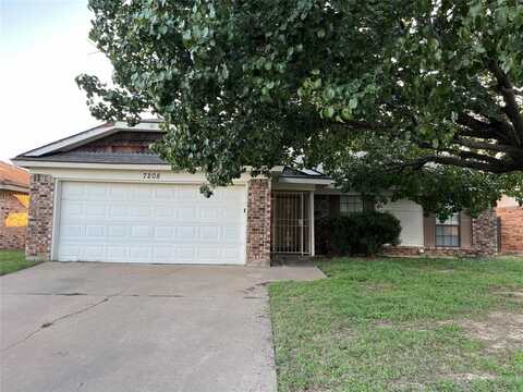 7208 Ridge Road W, Fort Worth, TX 76133