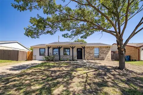 7204 Independence Drive, The Colony, TX 75056