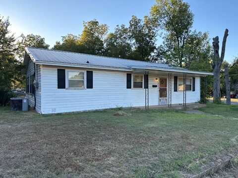 400 S 3rd, Hugo, OK 74743