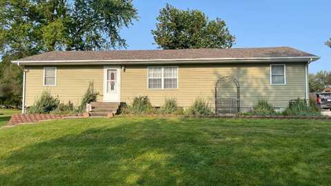 122 Hoffman Ave, Gilman City, MO 64642