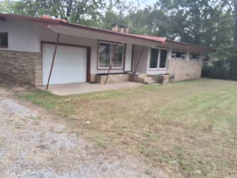 416 3rd, Ozark, AR 72949