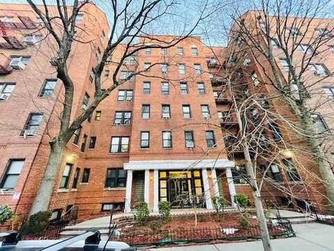 100-10 67th Road, Forest Hills, NY 11375