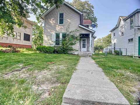 916 E 14TH Street, Davenport, IA 52803