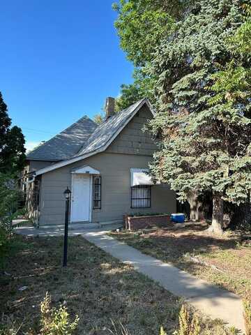 618 8th St, Pueblo, CO 81001