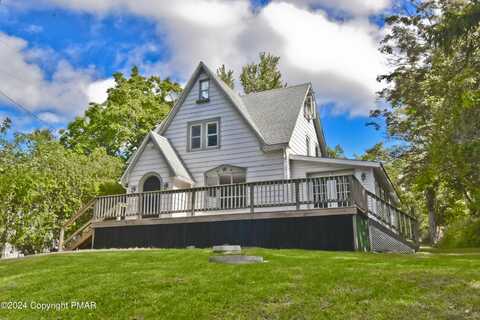 1504 Trinity Court, Stroudsburg, PA 18360