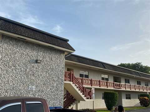 5900 NW 17th Pl, Sunrise, FL 33313