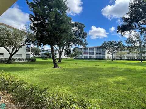 135 Mansfield D, Boca Raton, FL 33434