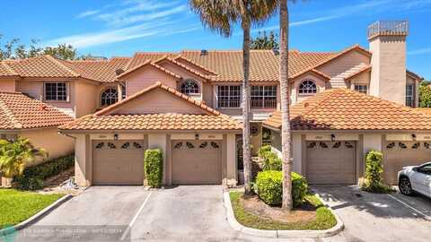 10806 E Cypress Glen Dr, Coral Springs, FL 33071