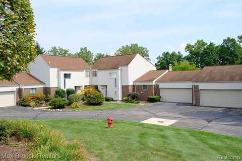 5305 FAIRWAY LN, West Bloomfield, MI 48323