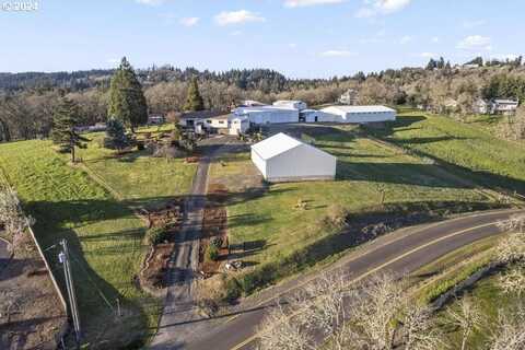 10685 OAK DR, Salem, OR 97306